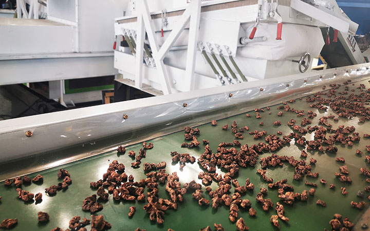 空調(diào)散熱器分選設(shè)備工作原理